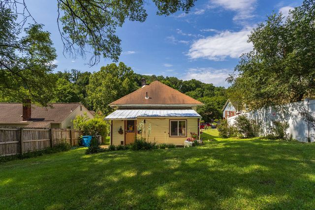 1121 Kerns AVE SW, Roanoke, VA 24015