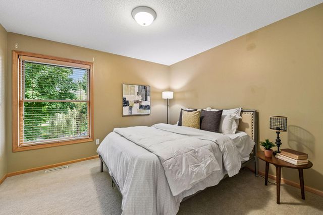 830 Fox Path Court, Medina, MN 55340