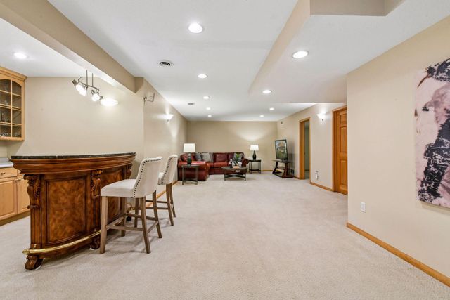 830 Fox Path Court, Medina, MN 55340