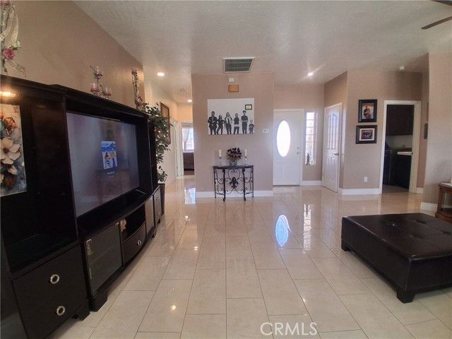 18539 Yuba Street, Hesperia, CA 92345