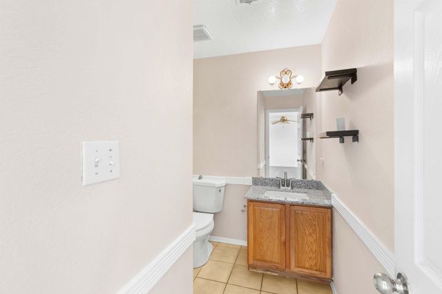 7106 Raleigh Hills Drive NE, Rio Rancho, NM 87144
