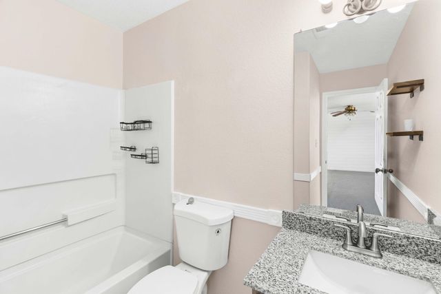 7106 Raleigh Hills Drive NE, Rio Rancho, NM 87144