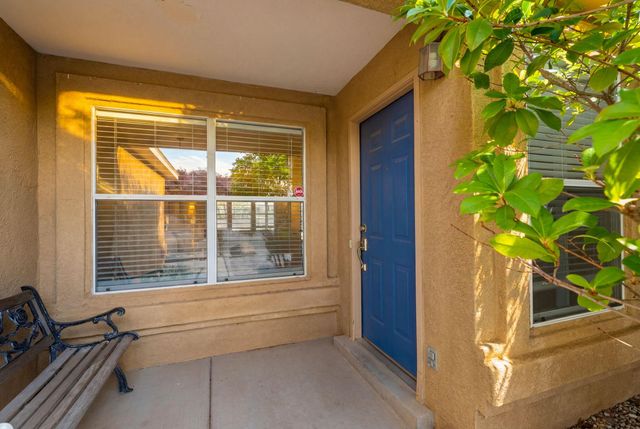7106 Raleigh Hills Drive NE, Rio Rancho, NM 87144