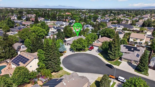 2007 Ashcroft Avenue, Clovis, CA 93611