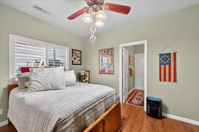 2007 Ashcroft Avenue, Clovis, CA 93611