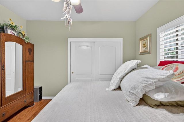 2007 Ashcroft Avenue, Clovis, CA 93611