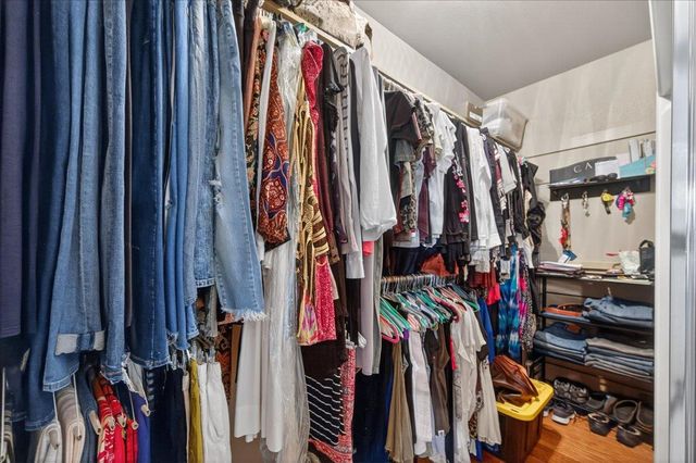 2007 Ashcroft Avenue, Clovis, CA 93611