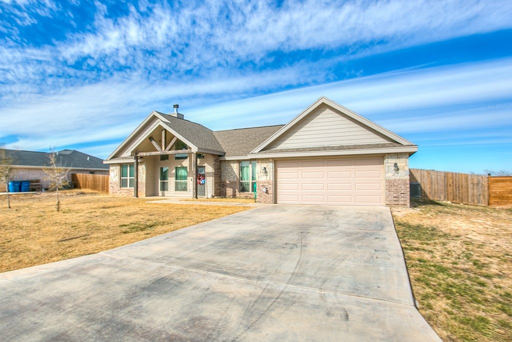 Image 2 of property listing at 9020 Chital Court, San Angelo, TX 76901