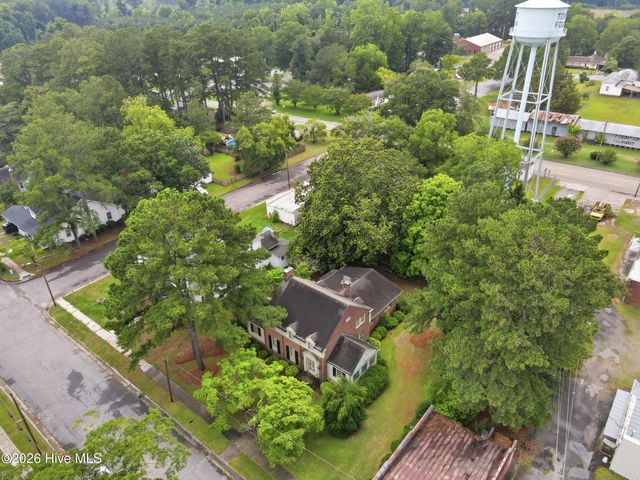 3400 S Jefferson Street, Fountain, NC 27829