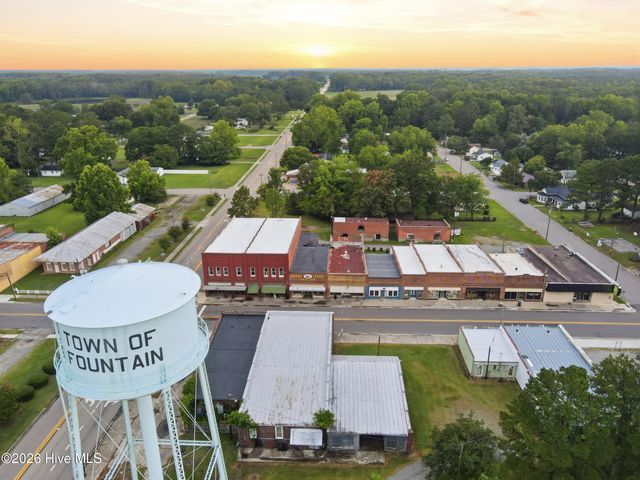 3400 S Jefferson Street, Fountain, NC 27829