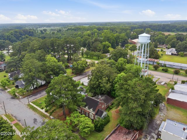 3400 S Jefferson Street, Fountain, NC 27829