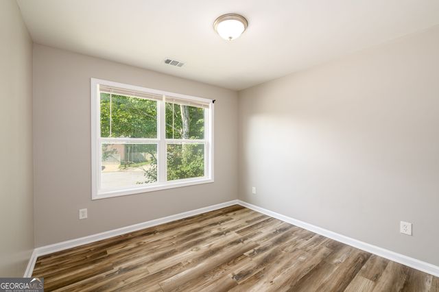6550 Browns Mill Ferry Drive, Lithonia, GA 30038