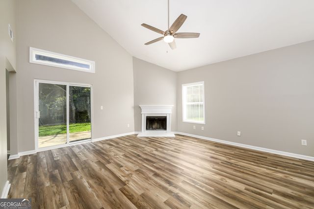 6550 Browns Mill Ferry Drive, Lithonia, GA 30038
