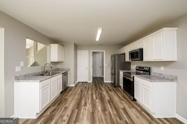 6550 Browns Mill Ferry Drive, Lithonia, GA 30038