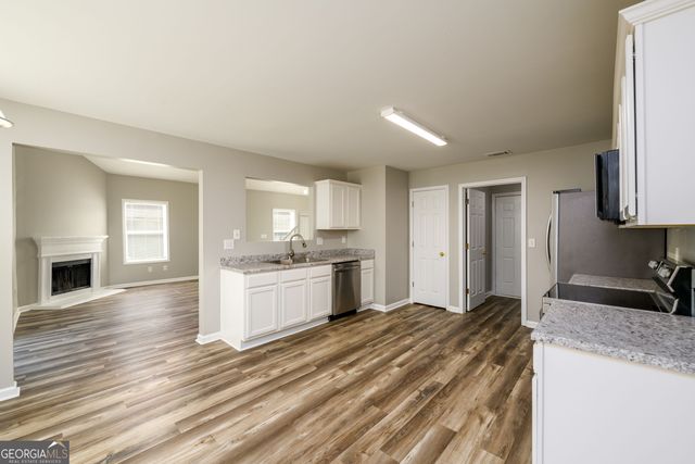 6550 Browns Mill Ferry Drive, Lithonia, GA 30038