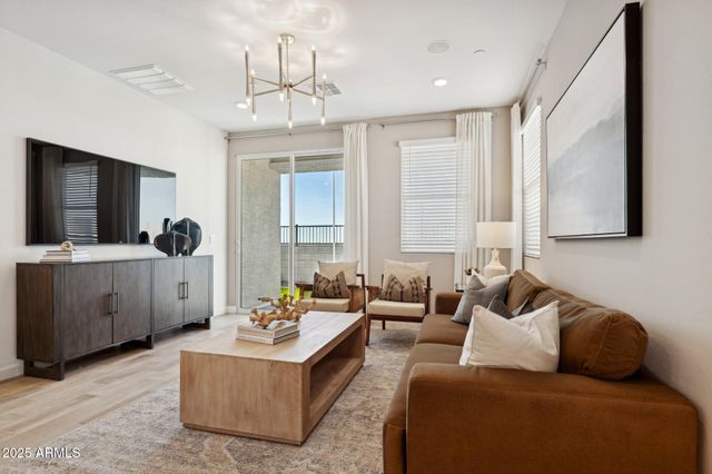 11880 W BURNSIDE Trail, Peoria, AZ 85383