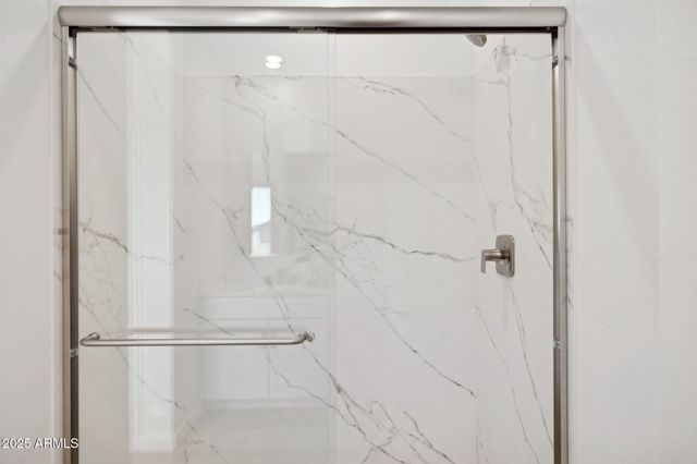 11880 W BURNSIDE Trail, Peoria, AZ 85383