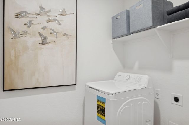 11880 W BURNSIDE Trail, Peoria, AZ 85383