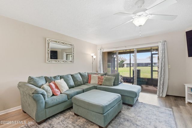 7623 BAYMEADOWS Circle 2022, Jacksonville, FL 32256