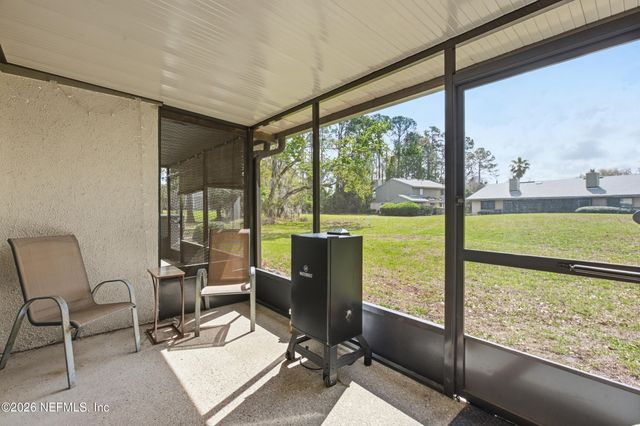 7623 BAYMEADOWS Circle 2022, Jacksonville, FL 32256