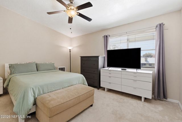 7623 BAYMEADOWS Circle 2022, Jacksonville, FL 32256