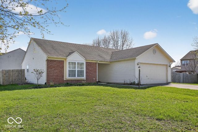 6415 Angel Falls Drive, Noblesville, IN 46062