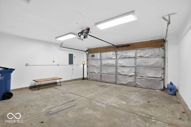 6415 Angel Falls Drive, Noblesville, IN 46062