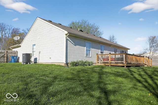 6415 Angel Falls Drive, Noblesville, IN 46062