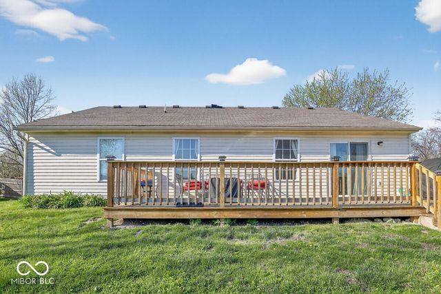 6415 Angel Falls Drive, Noblesville, IN 46062