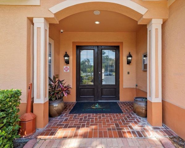5000 CULBREATH KEY WAY 4-101, Tampa, FL 33611