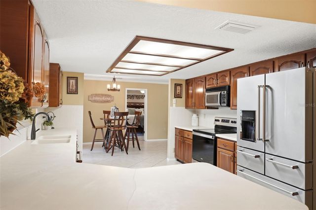 6403 CHISWICK COURT, New Port Richey, FL 34655