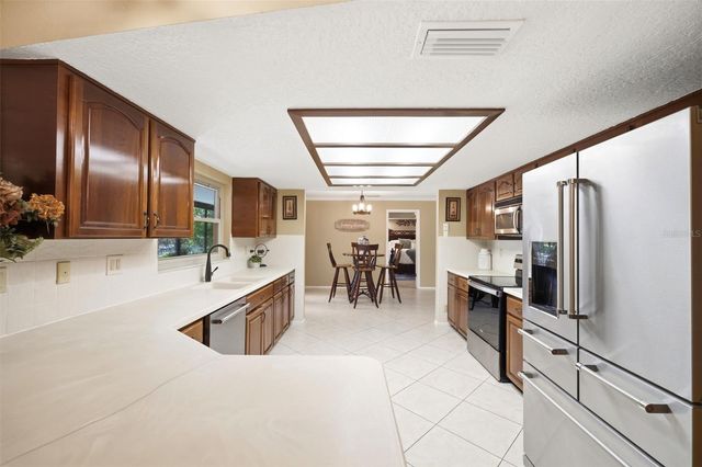 6403 CHISWICK COURT, New Port Richey, FL 34655