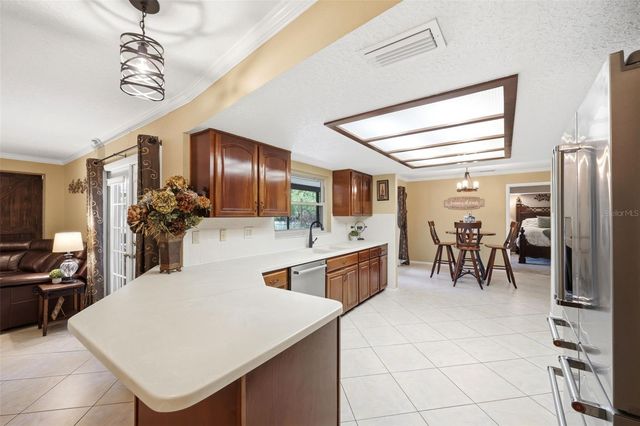 6403 CHISWICK COURT, New Port Richey, FL 34655