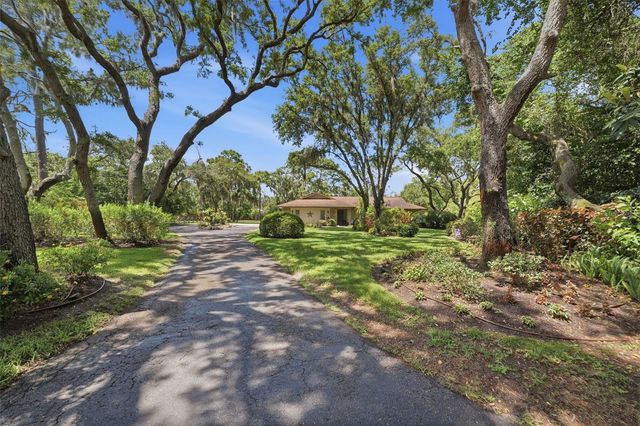 6403 CHISWICK COURT, New Port Richey, FL 34655