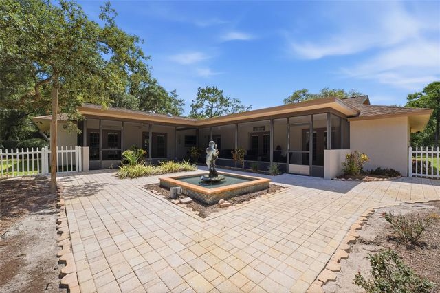 6403 CHISWICK COURT, New Port Richey, FL 34655