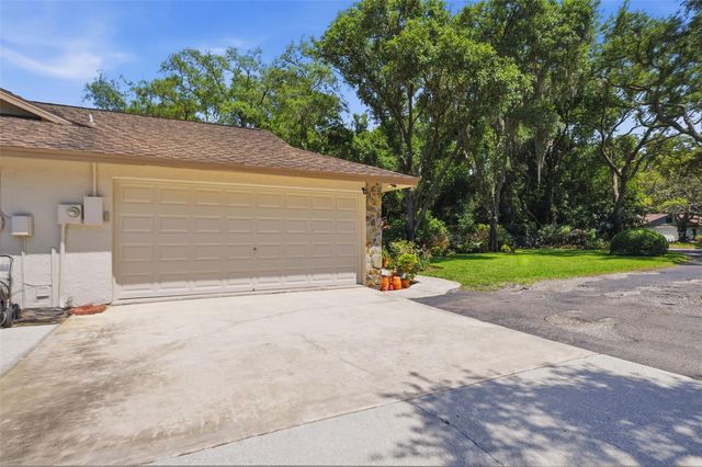 6403 CHISWICK COURT, New Port Richey, FL 34655
