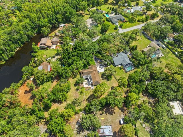 6403 CHISWICK COURT, New Port Richey, FL 34655