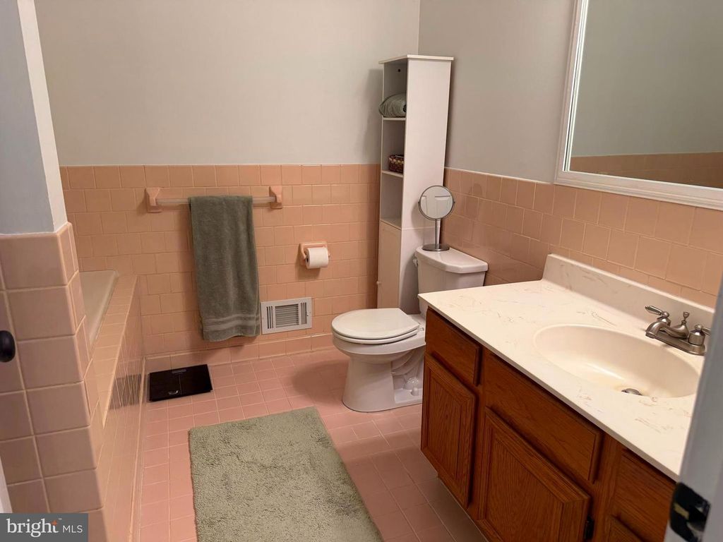Image 13 of property listing at 773 BURGH WESTRA WAY, Abingdon, MD 21009