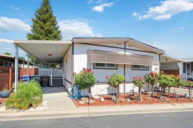 371 Bethel Avenue # 102, Sanger, CA 93657