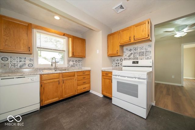 4012 E 11th Street, Indianapolis, IN 46201