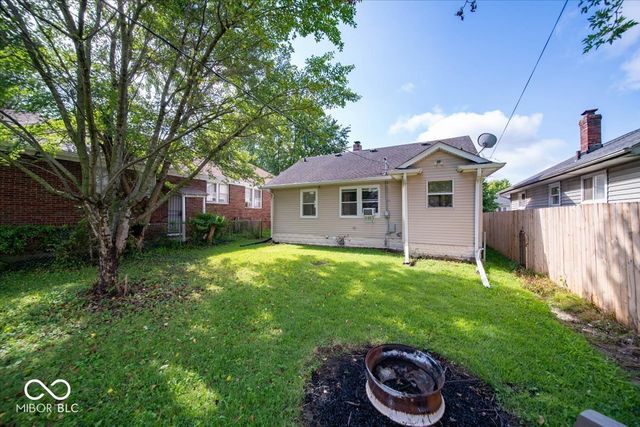 4012 E 11th Street, Indianapolis, IN 46201