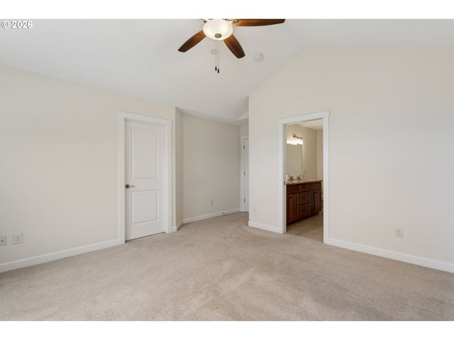 4233 Nw SAGE Loop, Camas, WA 98607
