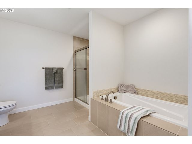 4233 Nw SAGE Loop, Camas, WA 98607