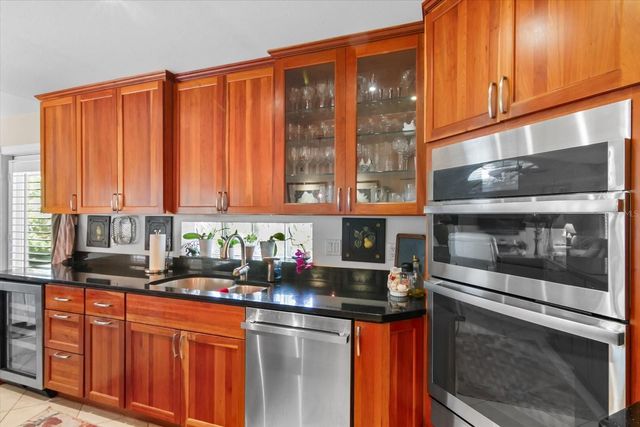 204 WINDWARD DRIVE, Osprey, FL 34229