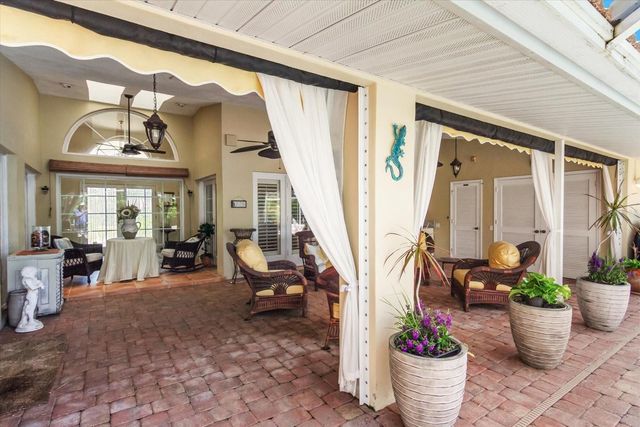 204 WINDWARD DRIVE, Osprey, FL 34229