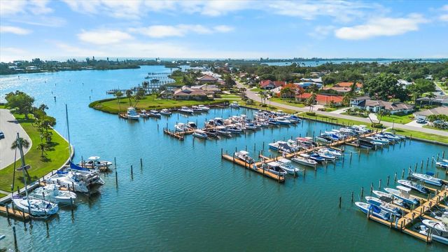 204 WINDWARD DRIVE, Osprey, FL 34229