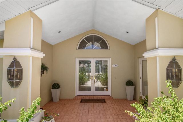 204 WINDWARD DRIVE, Osprey, FL 34229