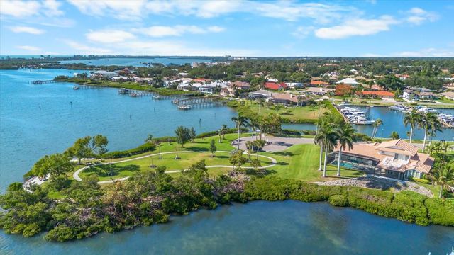 204 WINDWARD DRIVE, Osprey, FL 34229