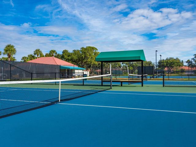 204 WINDWARD DRIVE, Osprey, FL 34229