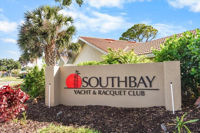 204 WINDWARD DRIVE, Osprey, FL 34229